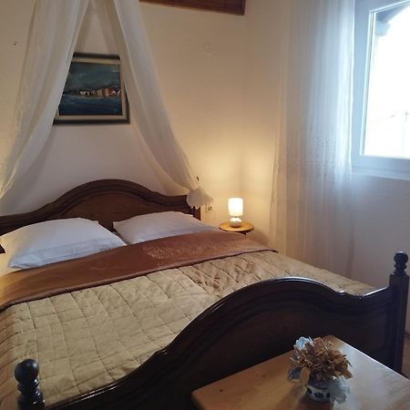 Apartmans Martha Karlobag Ngoại thất bức ảnh