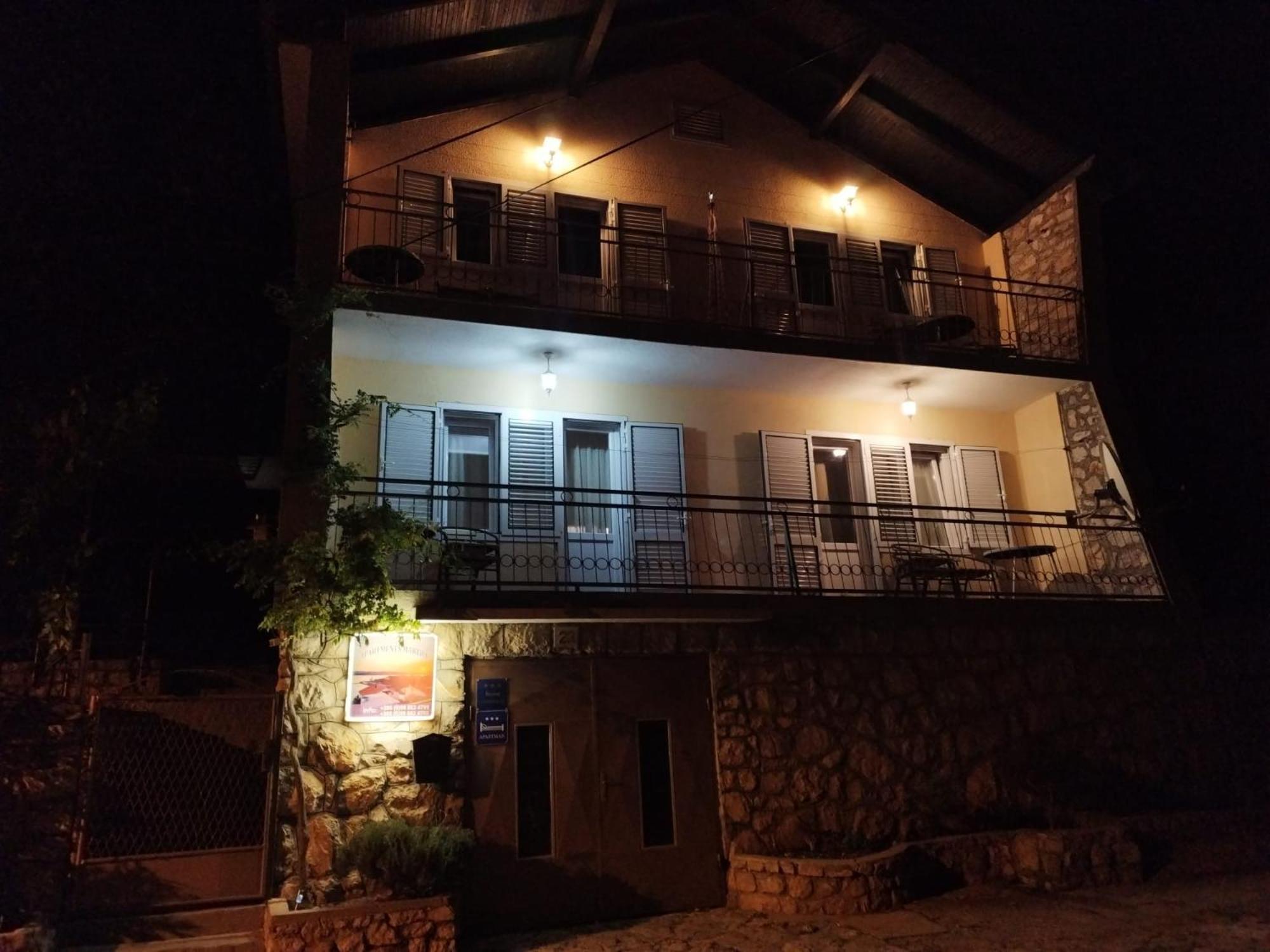 Apartmans Martha Karlobag Ngoại thất bức ảnh