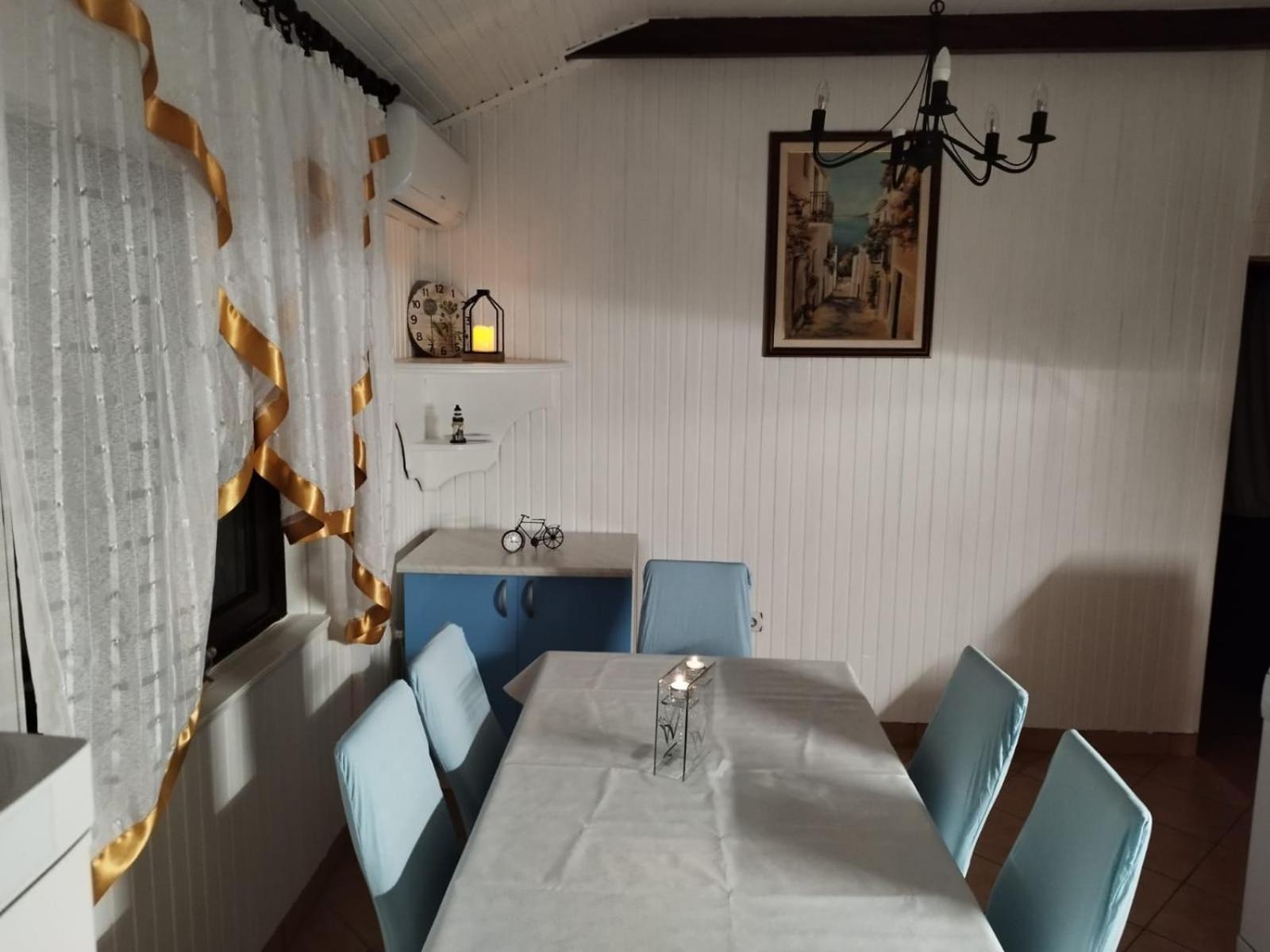 Apartmans Martha Karlobag Phòng bức ảnh